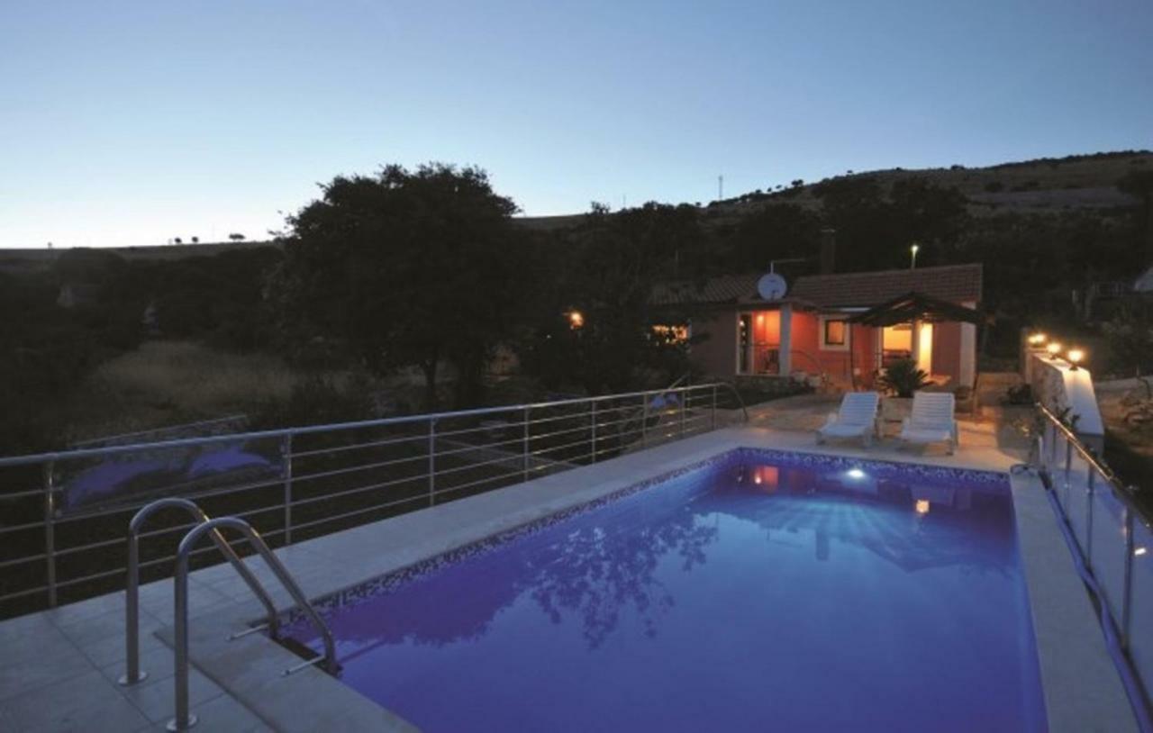 Holiday Home Ana Labin  エクステリア 写真