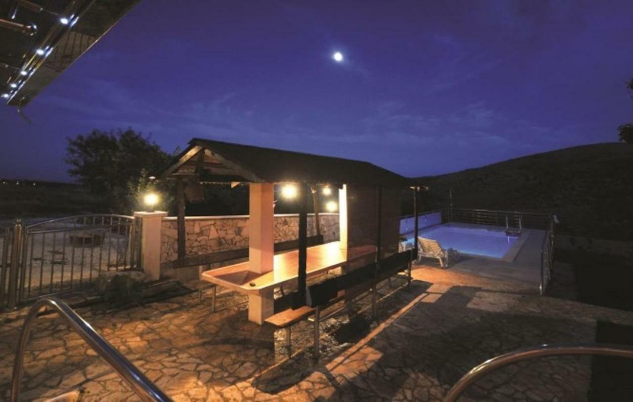 Holiday Home Ana Labin  エクステリア 写真