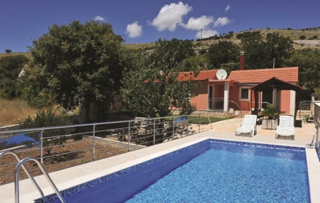 Holiday Home Ana Labin  エクステリア 写真